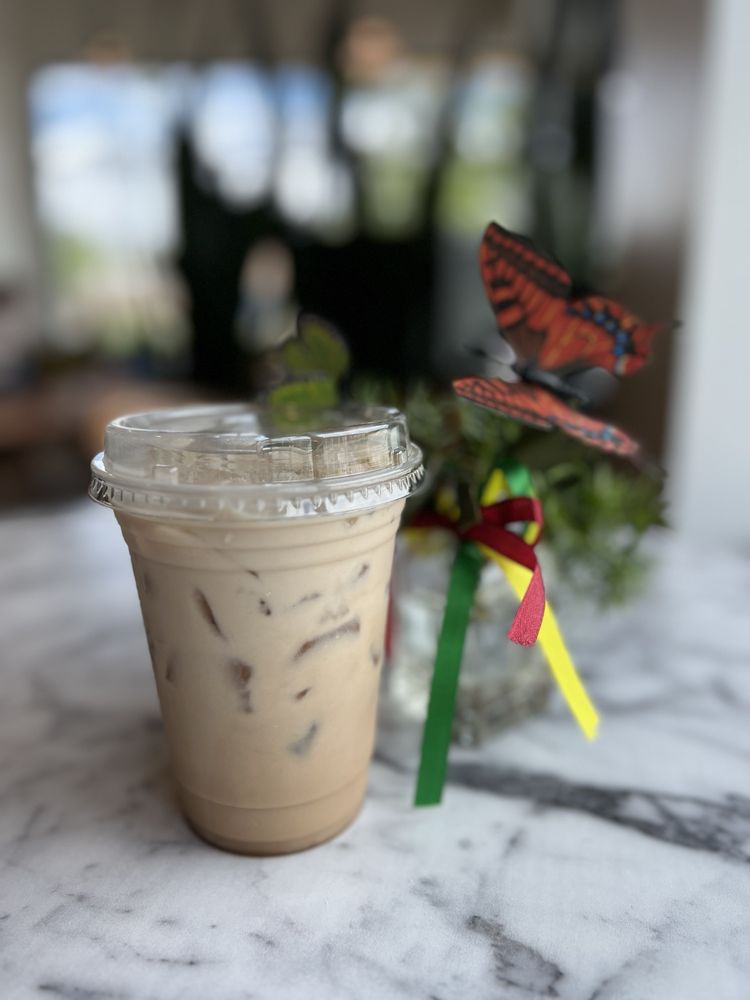Happy Brew Coffee Shop Image