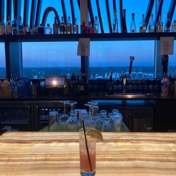 Eve on Adams - The bar - Lounges Near Me - Tallahassee, Florida
