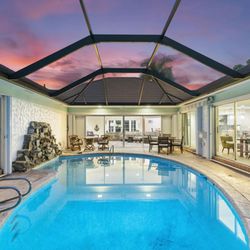 Beachside Oasis of SWFL - Private Tranquil Waterfront Oasis
