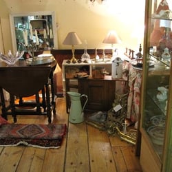 Kingston Antiques Market