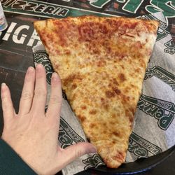 Perri's Pizzeria Pub