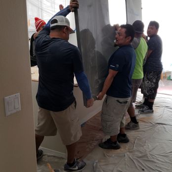 Remodelacion Gomez - Big quartz for island - Painters Near Me - Lake Forest, California Remodelacion Gomez - Big quartz for island - Painters Near Me - Lake Forest, California