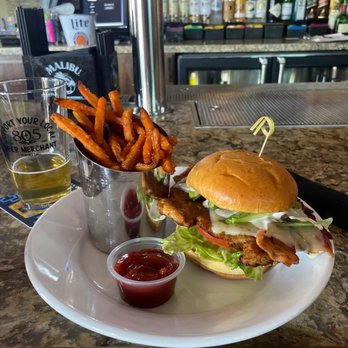Joe’s Place - Bacon chicken ranch sandwich with avocado and sweet potato fries - Sports Bars Near Me - Henderson, Nevada Joe’s Place - Bacon chicken ranch sandwich with avocado and sweet potato fries - Sports Bars Near Me - Henderson, Nevada