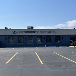 Orthodontic Specialists - Koufos & Assoc - Modern Exterior Building 1734 45th St - Munster IN