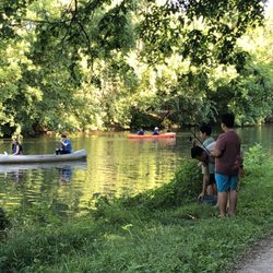 Turning Basin Park - Canoes, kayaks, and fishermen on the canal.