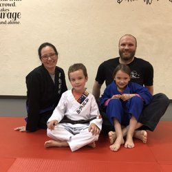 One of the families here at Jungyae Moosul's Woodinville Martial arts!