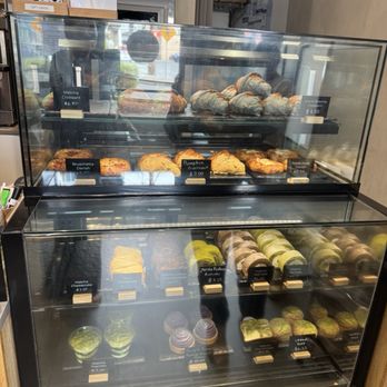 Nana's Green Tea - Food case - Desserts Near Me - Bellevue, Washington