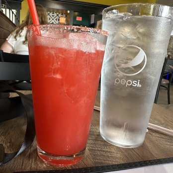 375 Social Kitchen - Strawberry Margarita - Asian Fusion Near Me - Universal City, Texas 375 Social Kitchen - Strawberry Margarita - Asian Fusion Near Me - Universal City, Texas