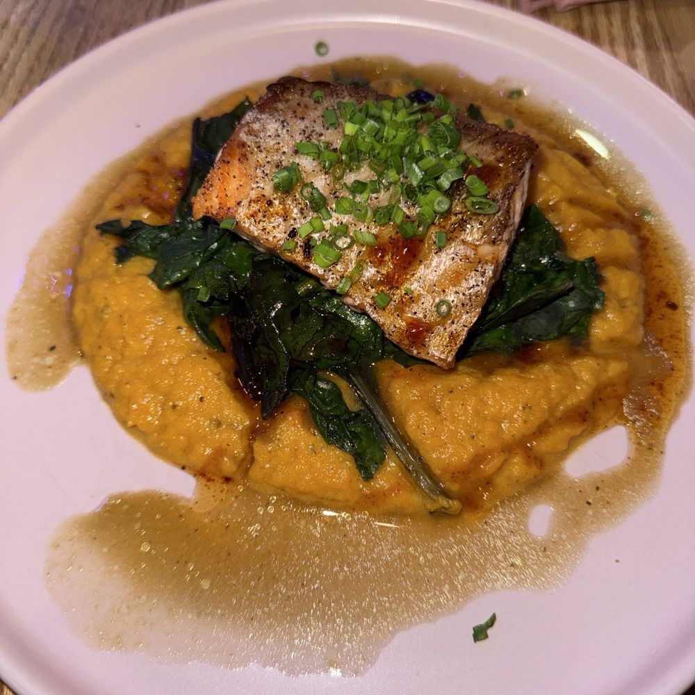 Sally O's - Pan roasted salmon - Bars Near Me - Baltimore, Maryland Sally O's - Pan roasted salmon - Bars Near Me - Baltimore, Maryland