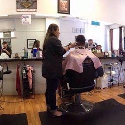 Kris's Family Barbershop