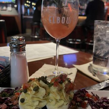 Elbow Room - New American Near Me - Fresno, California