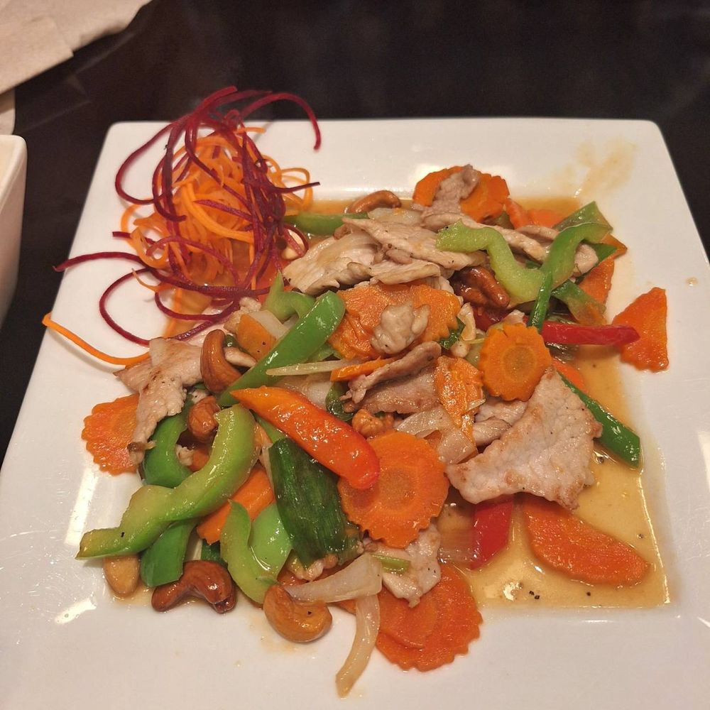 Cashew nut pork Cashew nut pork