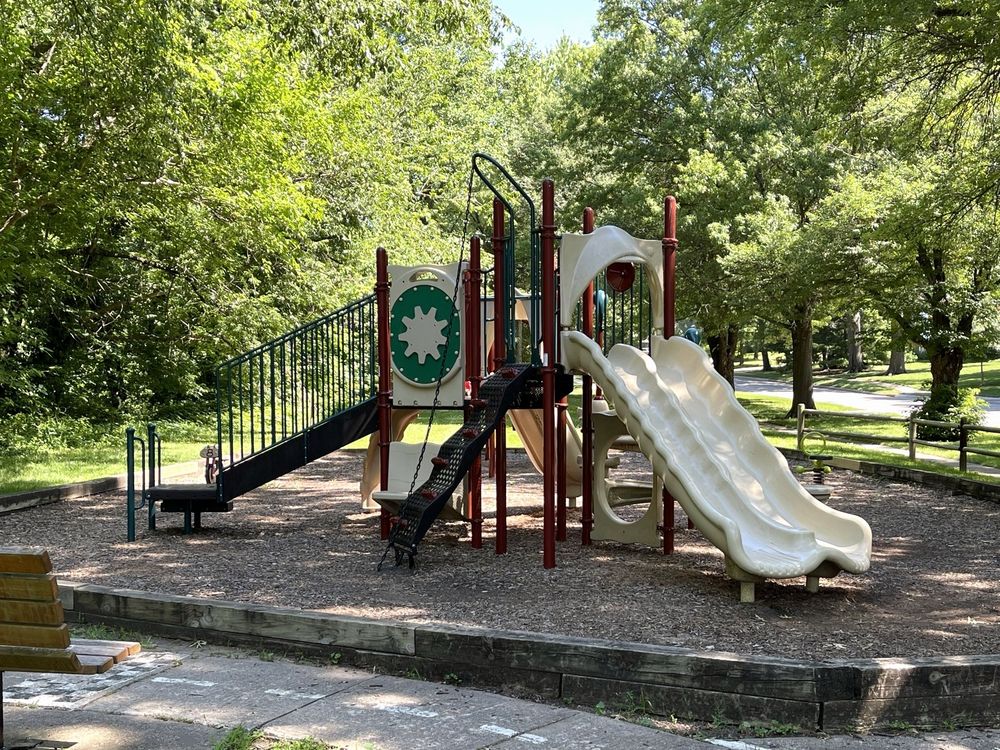 EMPIRE ESTATES PARK 9698 Roe Ave, Overland Park, Kansas Parks Yelp