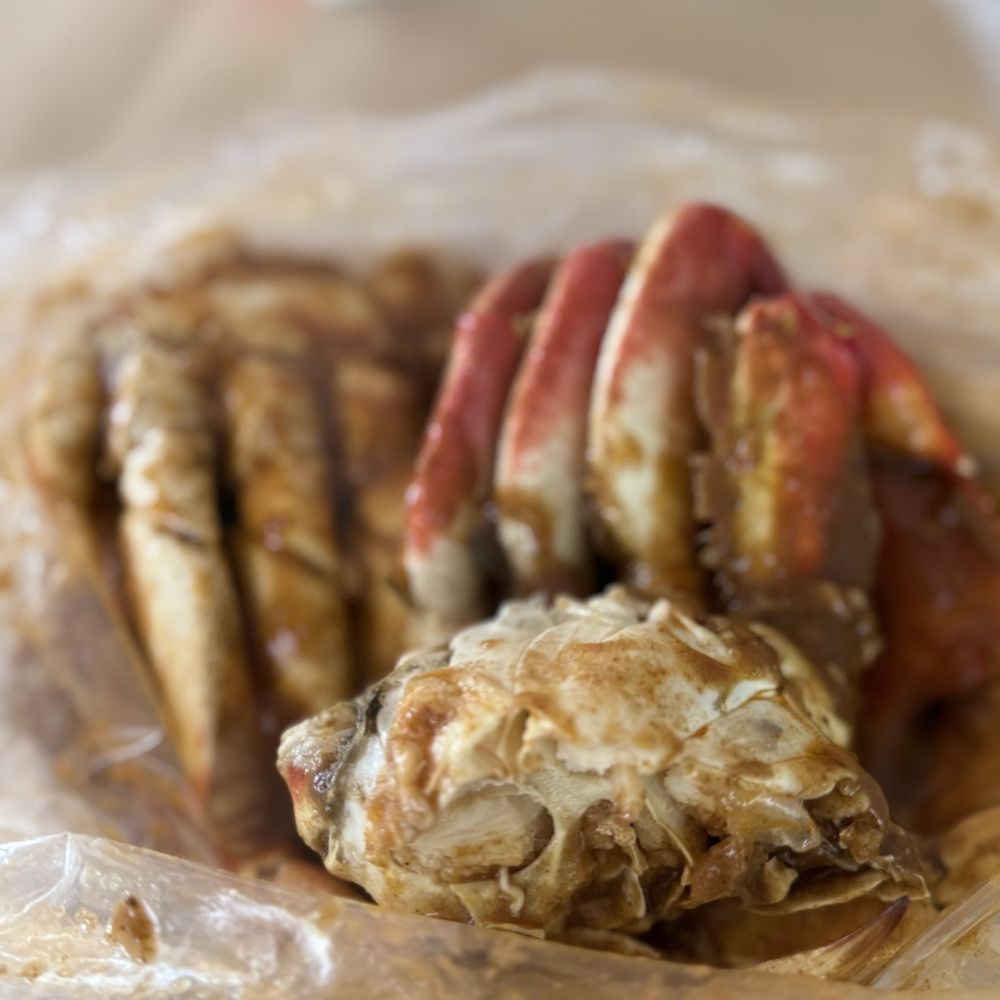 Lemon Crab - Crab 1 lb. Dungeness Cluster - Seafood Near Me - Hayward, California