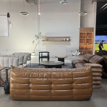 Ever Table - Co-working, DJ space, and golf - Cafes Near Me - Tustin, California