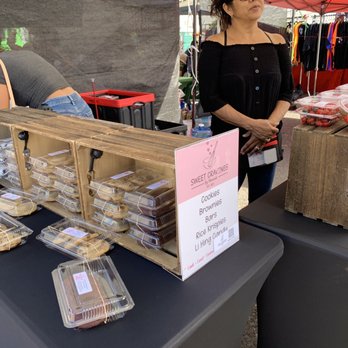 Maui Sunday Market - Sweet Cravings - Flea Markets Near Me - Kahului, Hawaii