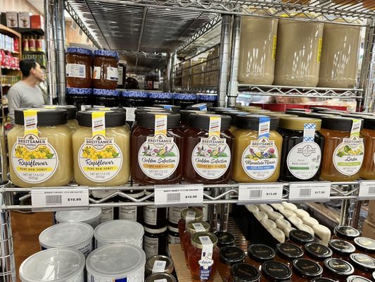 Crossroads Specialty Foods by null