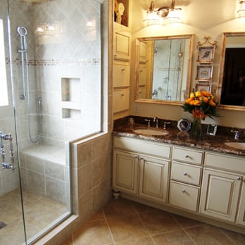 Deep Run Renovations - a large bathroom with a walk in shower - General Contractors Near Me - Richmond, Virginia Deep Run Renovations - a large bathroom with a walk in shower - General Contractors Near Me - Richmond, Virginia