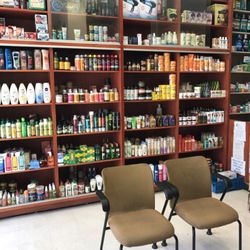S & T Pharmacie - Black hair care and good skin care products