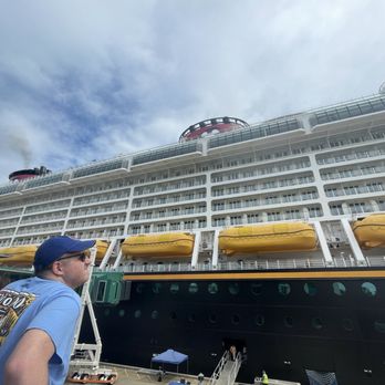 Disney Fantasy - Embarking - Amusement Parks Near Me - Cape Canaveral, Florida Disney Fantasy - Embarking - Amusement Parks Near Me - Cape Canaveral, Florida