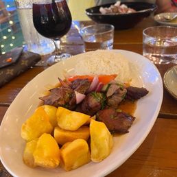 Lomo Saltado