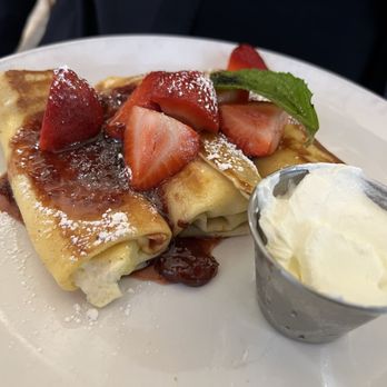 Friedman's - Cheese Blintz - Breakfast & Brunch Near Me - New York, New York