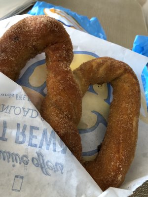 Auntie Anne's by null