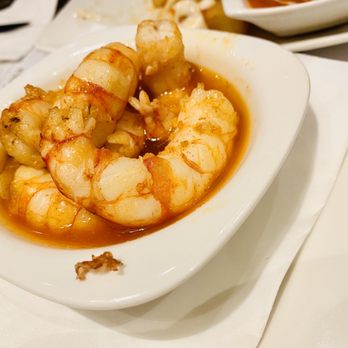 Ciutat Comtal - Camarones ajilo.. aka shrimp in garlic. It was a ok. - Tapas Bars Near Me - Barcelona, B