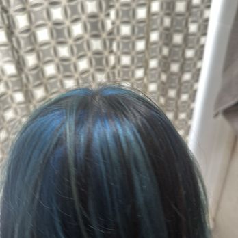 Salon Nevaeh - Hair Salons Near Me - Shirley, New York