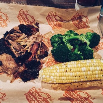 BubbaQue's - Pulled pork with broccoli and corn on the cobb - Barbeque Near Me - Sun City Center, Florida BubbaQue's - Pulled pork with broccoli and corn on the cobb - Barbeque Near Me - Sun City Center, Florida