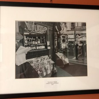 Park Burger - A picture of Downtown Oakland from 1945 - in the women's restroom - Hot Dogs Near Me - Oakland, California Park Burger - A picture of Downtown Oakland from 1945 - in the women's restroom - Hot Dogs Near Me - Oakland, California