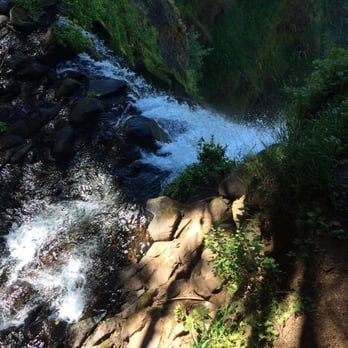 Multnomah Falls - View from the top - Hiking Near Me - Bridal Veil, Oregon Multnomah Falls - View from the top - Hiking Near Me - Bridal Veil, Oregon