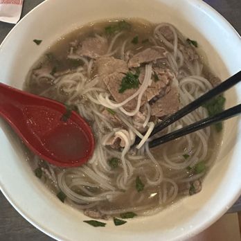 Pho Binh Heights - P3. Steak and Brisket Soup - Vietnamese Near Me - Houston, Texas
