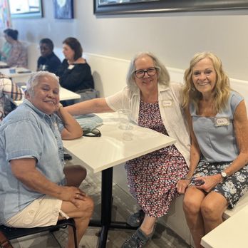 The Golden Scoop - Ice Cream & Frozen Yogurt Near Me - Overland Park, Kansas