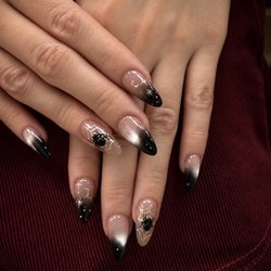 Pure Nails Spa - A little mystery, a lot of elegance.