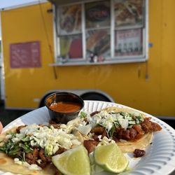 Rafa’s Tacos - Delicious tacos!