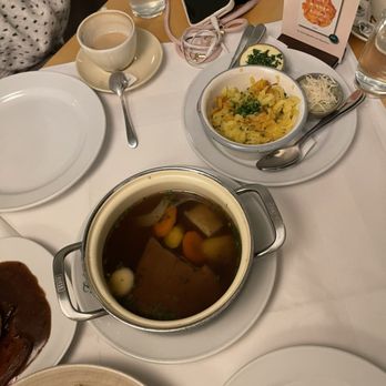 Figlmüller - Boiled beef in pot - Austrian Near Me - Vienna, 9 Figlmüller - Boiled beef in pot - Austrian Near Me - Vienna, 9