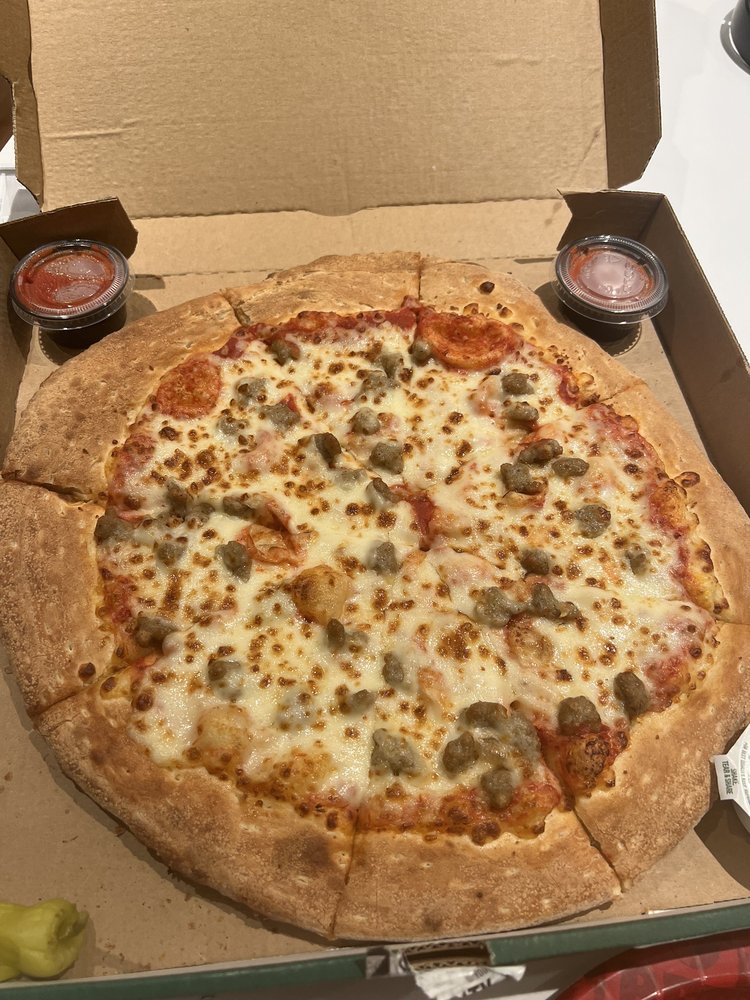 PAPA JOHNS PIZZA - Updated September 2024 - 28 Reviews - 14404 Cedar Rd