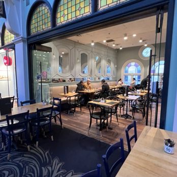 Cellinis Bar & Restaurant - Italian Near Me - Sydney, NSW Cellinis Bar & Restaurant - Italian Near Me - Sydney, NSW