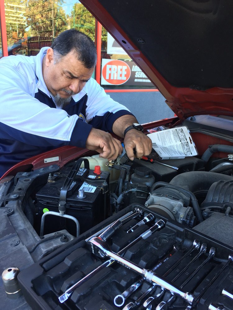 AUTOZONE AUTO PARTS Updated July 2024 12 Photos & 32 Reviews 5921