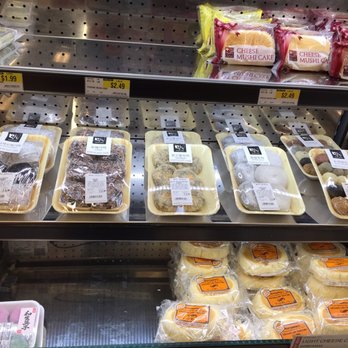 H Mart - Jericho - "Dangerous" sweets - Grocery Near Me - Jericho, New York