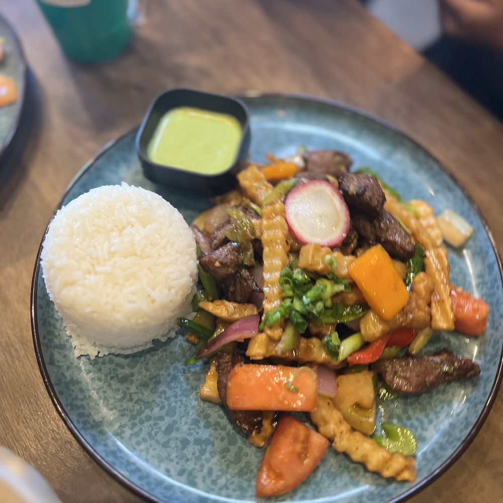 OMELI Kitchen - Lomo Saltado - Vietnamese Near Me - Fullerton, California OMELI Kitchen - Lomo Saltado - Vietnamese Near Me - Fullerton, California