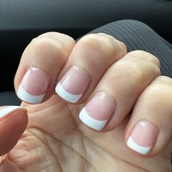 Nguyen Dinh Nails