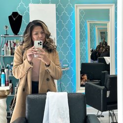 La Bella Vita Hair Salon - Blow out