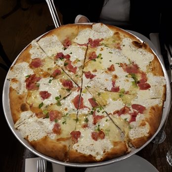 Juliana's - Number 1, yum!!! - Pizza Near Me - Brooklyn, New York Juliana's - Number 1, yum!!! - Pizza Near Me - Brooklyn, New York