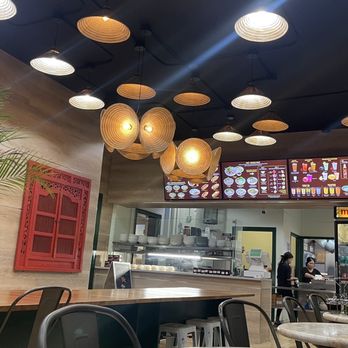 Mama Pho - Vietnamese Near Me - Brooklyn, New York