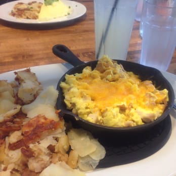 Iron Rooster - American Near Me - Baltimore, Maryland