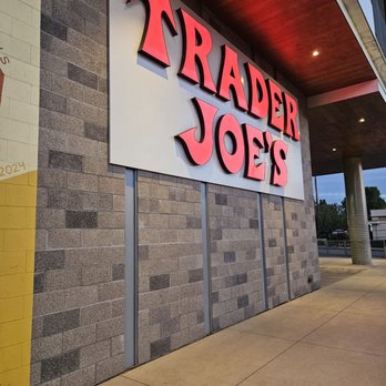 Trader Joe's - Trader Joe's sign - Grocery Near Me - Sherman Oaks, California Trader Joe's - Trader Joe's sign - Grocery Near Me - Sherman Oaks, California