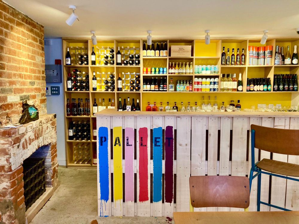 PALLET BAR 10 Photos Ipswich Street, Stowmarket, Suffolk, United