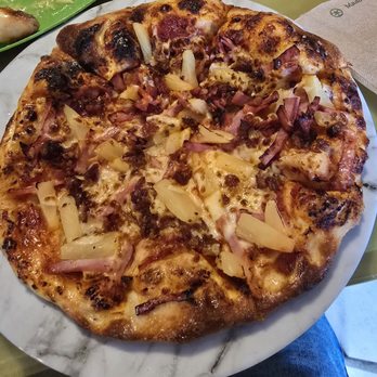 The Pickle - Hawaiian pizza - Salad Near Me - Lafayette, Indiana